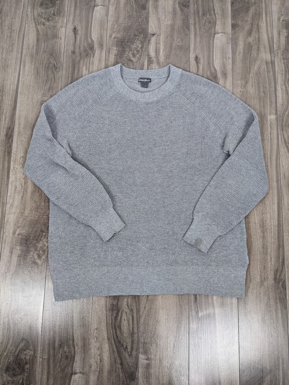 Eddie Bauer Women's Grey Waffle Knit Sweatshirt Size Large